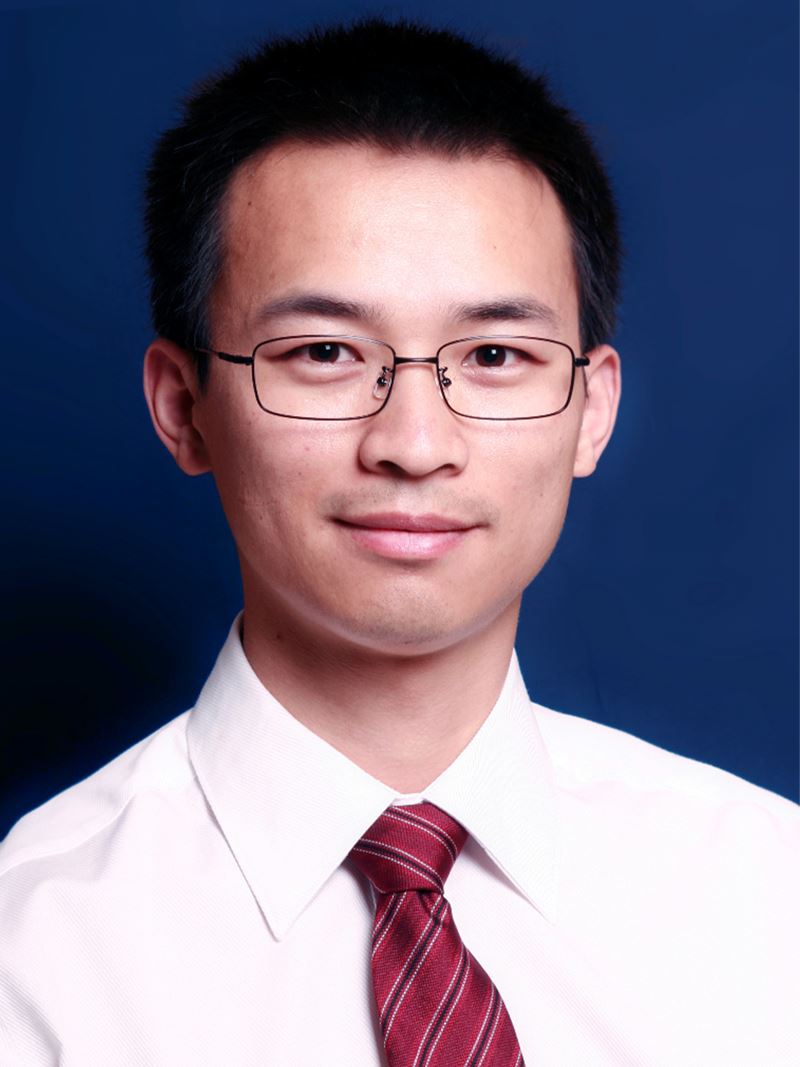 Prof. Qian Liu portrait